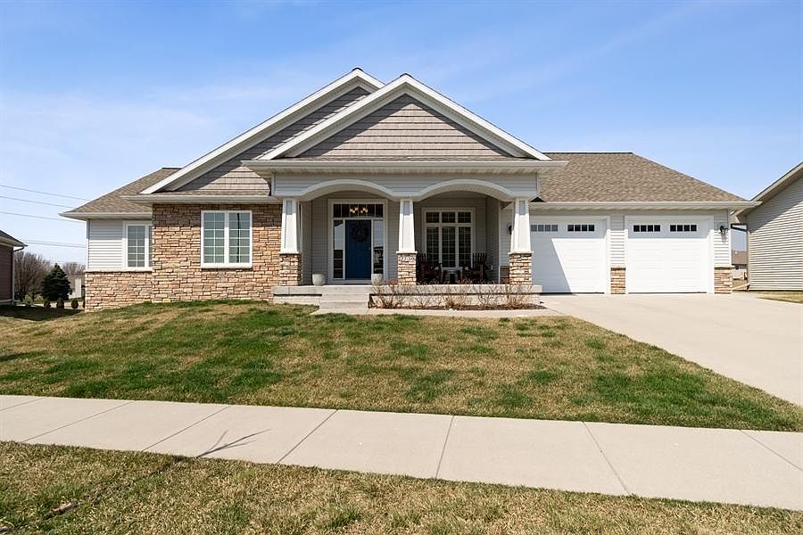 1st image of 2739 London Dr