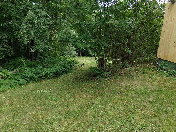 5th image of 16 Keenan Pond Road