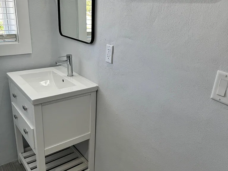 Ocean Reef Apartments — Photo 51