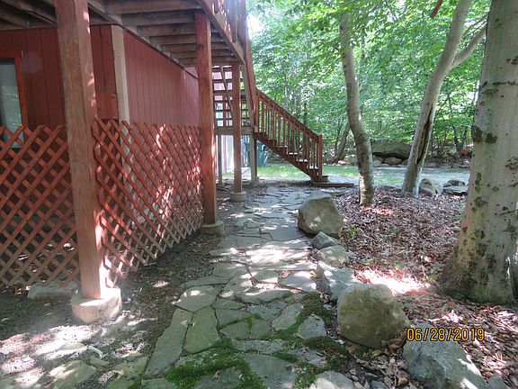 4th image of 1873 Beverly Ct