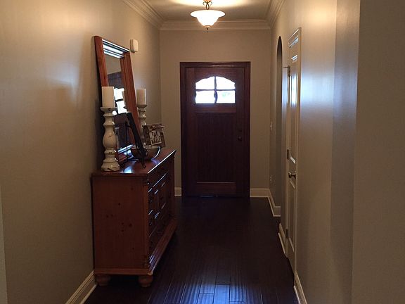 2nd image of 1419 Belle Meade Blvd
