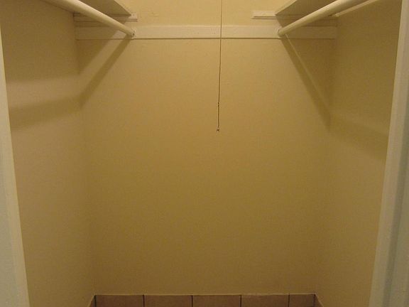 4th image of 10006 Holly Ln APT Gs