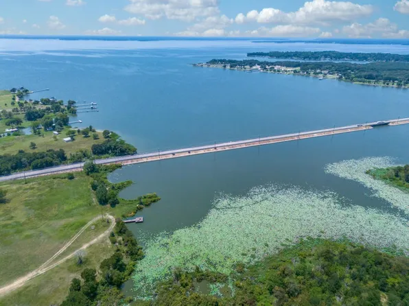 118 Egret Cir, East Tawakoni, TX 75472