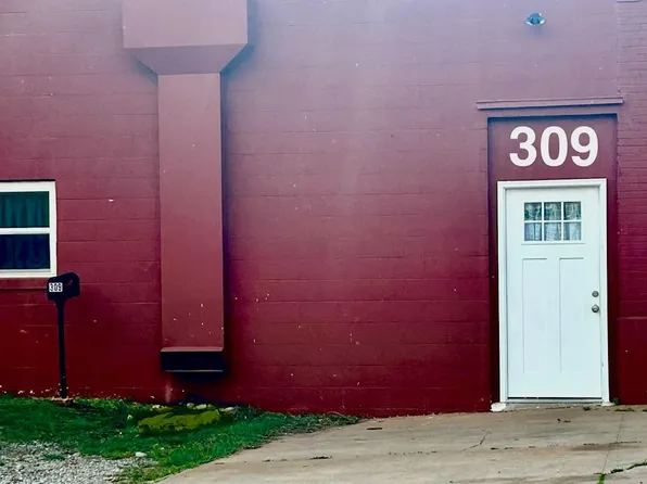 309 S Division St #309, Guthrie, OK 73044