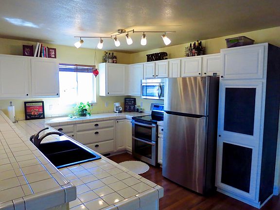 Large and open kitchen