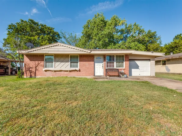 211 Wilmer Heights Dr, Wilmer, TX 75172