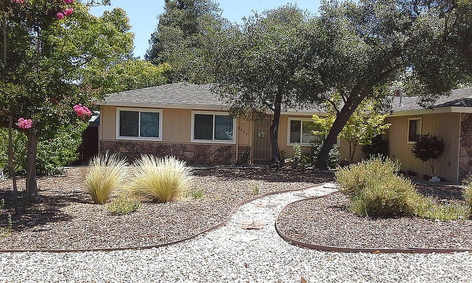 2nd image of 8257 E Granite Dr