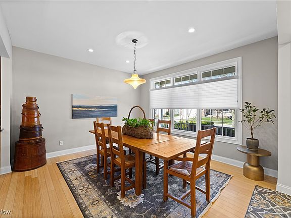 3rd image of 5040 Bristol Ct