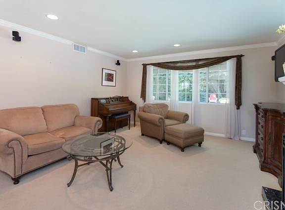 5th image of 7717 Vicky Ave