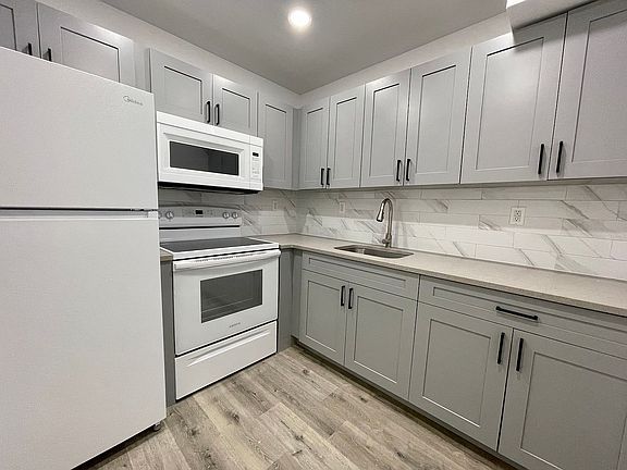 2nd image of 2588 Heath Ave APT 4B