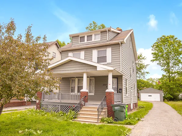 12917 Thornhurst Ave, Garfield Heights, OH 44105