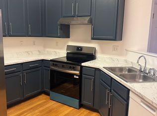 227 Brookview Dr, Riverdale, GA 30274