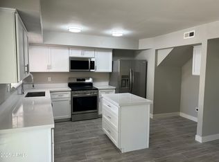 4424 E Belleview St, Phoenix, AZ 85008