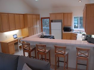 87 Puffin Ln, Watsonville, CA 95076