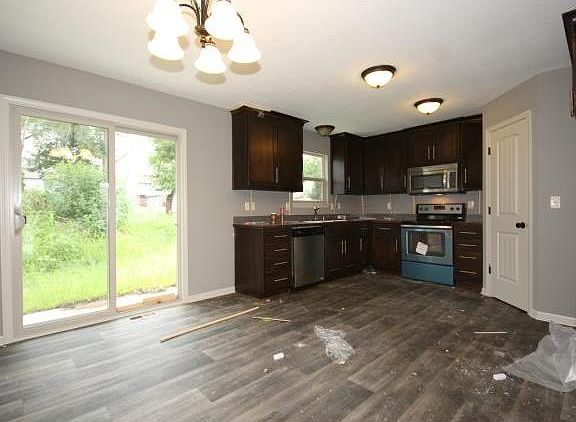 5th image of 1709 N Bay Ave