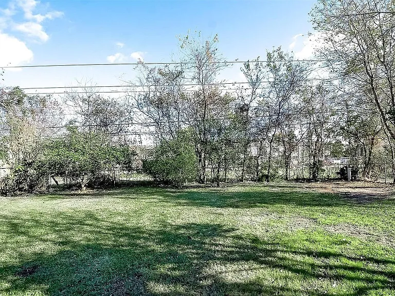 10119 Leawood Blvd — Photo 30