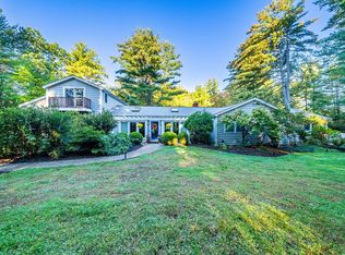 391 Maple St, Carlisle, MA 01741