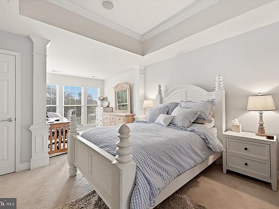 5th image of 211 Great Laurel Sq SE