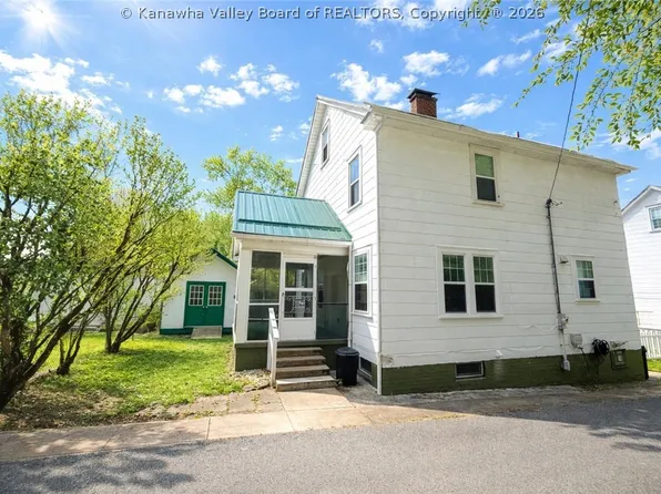 77 Still Park Terrace Dr, Logan, WV 25601