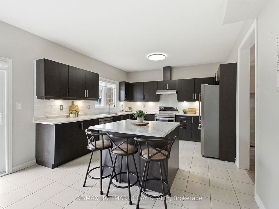 1st image of 215 Breton St