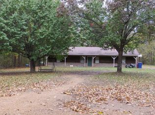 1034 Sullivant Rd, Batesville, MS 38606