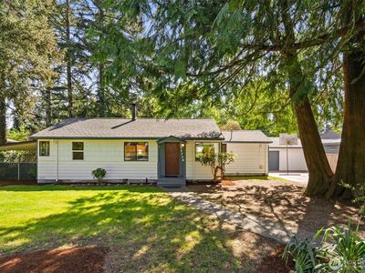 13718 27th Ave NE, Seattle, WA, 98125