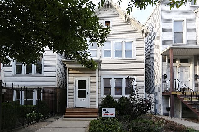 1st image of 1246 W Diversey Pkwy #1