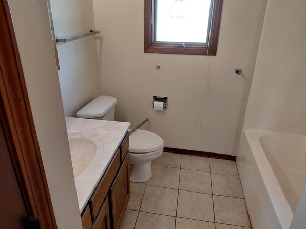 1420 W 16th Ave #B