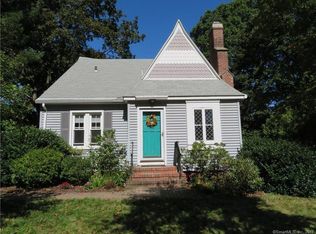 73 Sleeping Giant Dr, Hamden, CT 06518