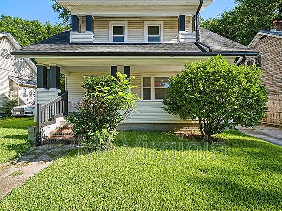 3rd image of 864 W 36th St