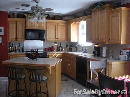 2nd image of 121 Berrybrook Dr
