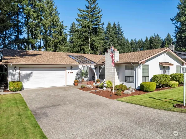8815 Park Ridge Drive W, University Place, WA 98467