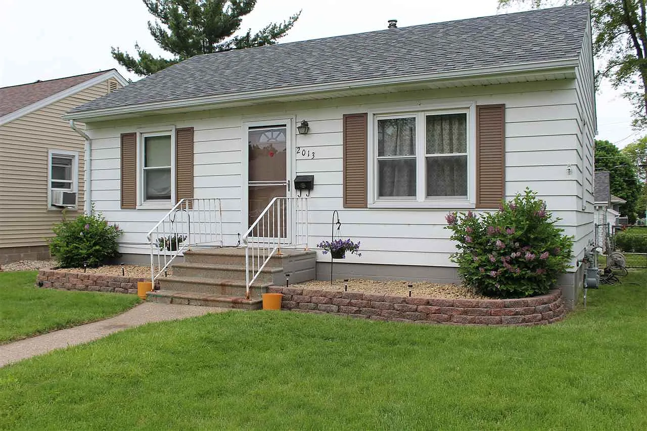 2013 31st St photo 1