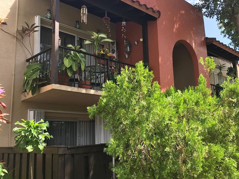 1st image of 10820 N Kendall Dr APT S8