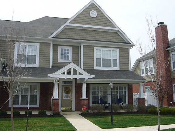 3rd image of 1327 Middlebury Dr
