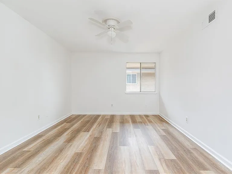 346 Carpenter Dr #20 — Photo 37