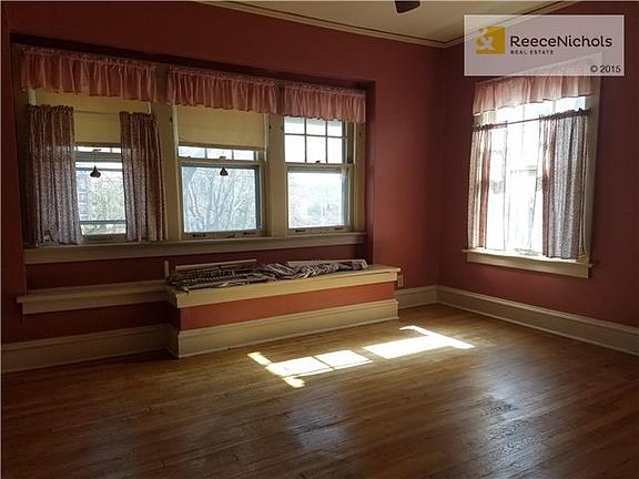 Bedroom 2 attached to sunporch