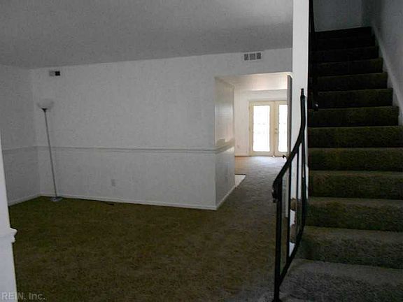 4th image of 390 Deputy Ln Unit D