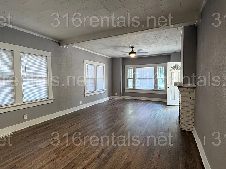 514 W 4th Ave — Photo 3