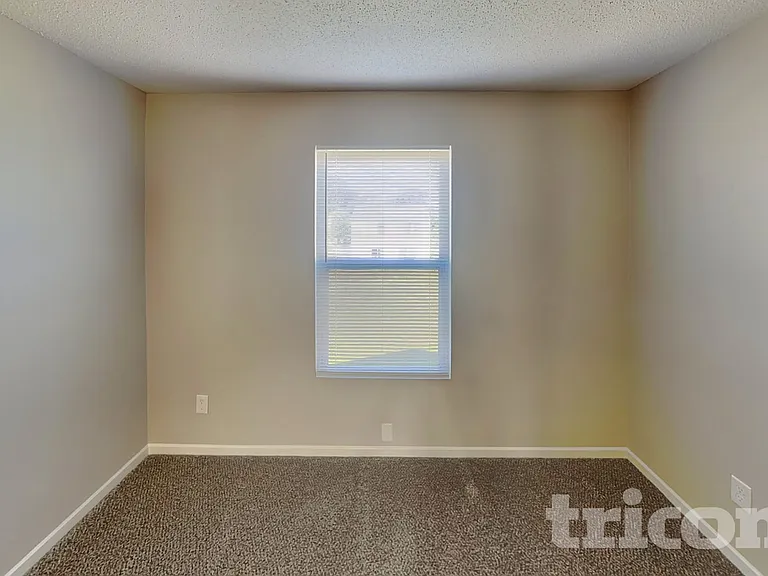 3222 Black Forest Ln — Photo 16