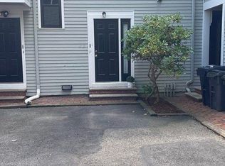 216 Hurley St #216, Cambridge, MA 02141