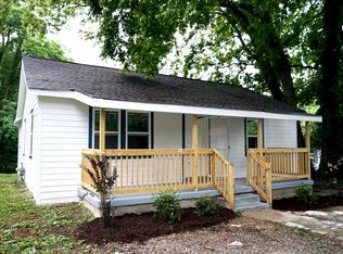 1905 Crestview Dr, Columbia, TN 38401