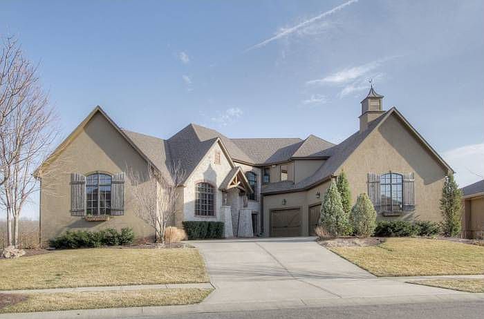 Custom Built 1.5 Story Ho