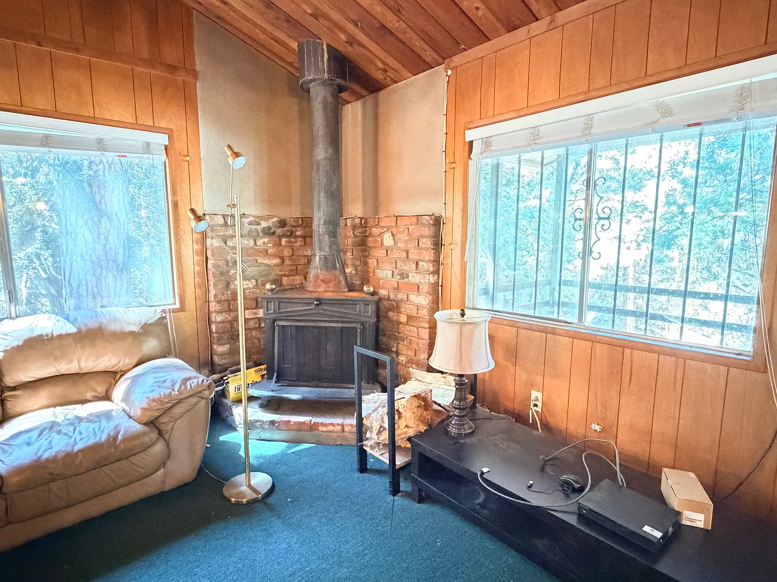 4 bed, 1250 sqft, $2,600 — Photo 3