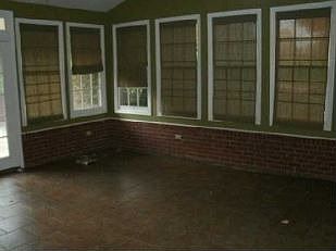 5th image of 116 Whispering Woods Dr