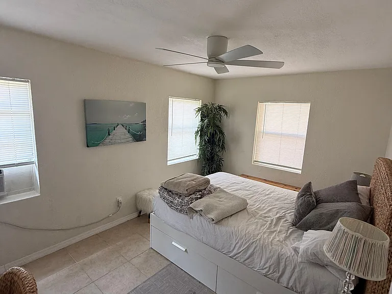 120 W Princeton St #3-C — Photo 9