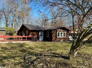 318 N Silver St, Lamoni, IA 50140