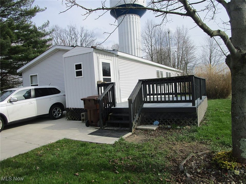 2nd image of 121 Dorsey Ave