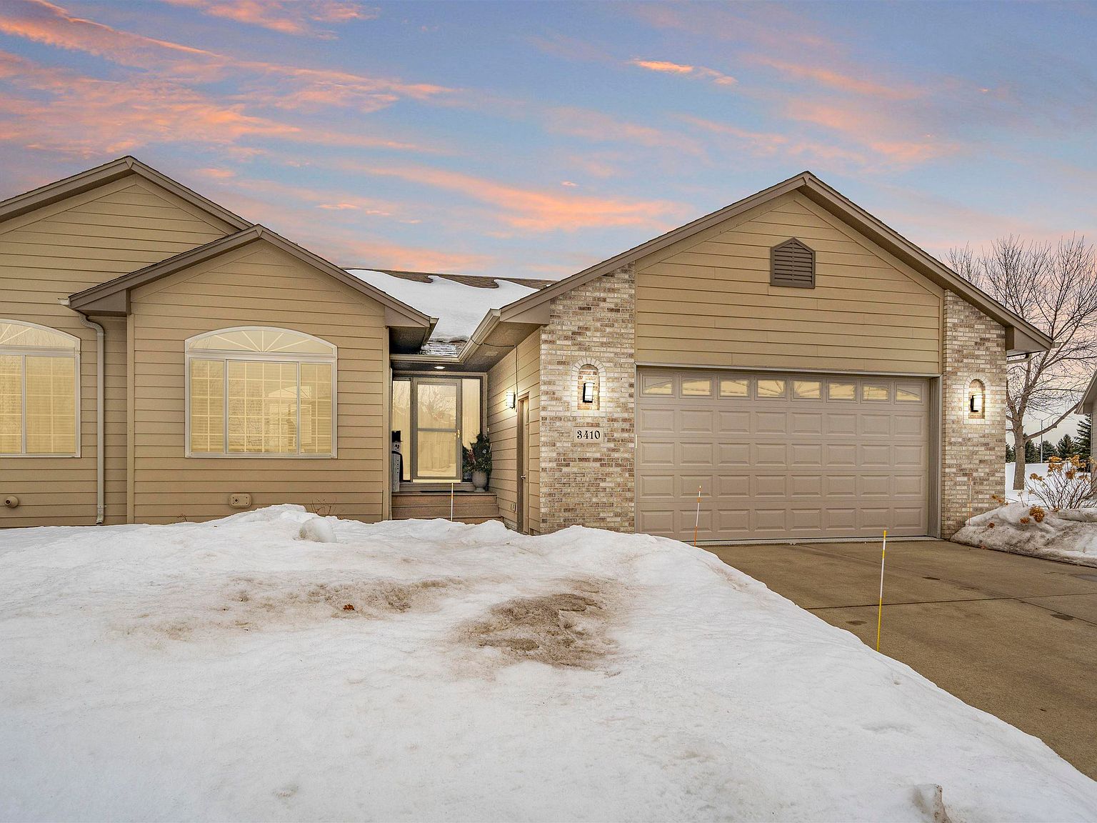 3410 S Harmony Dr, Sioux Falls, SD 57110 Zillow