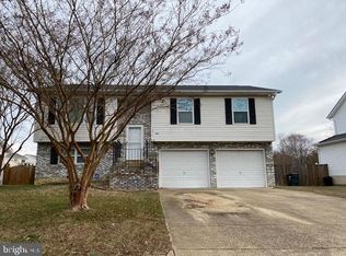 21990 Barkentine Ct, Great Mills, MD 20634